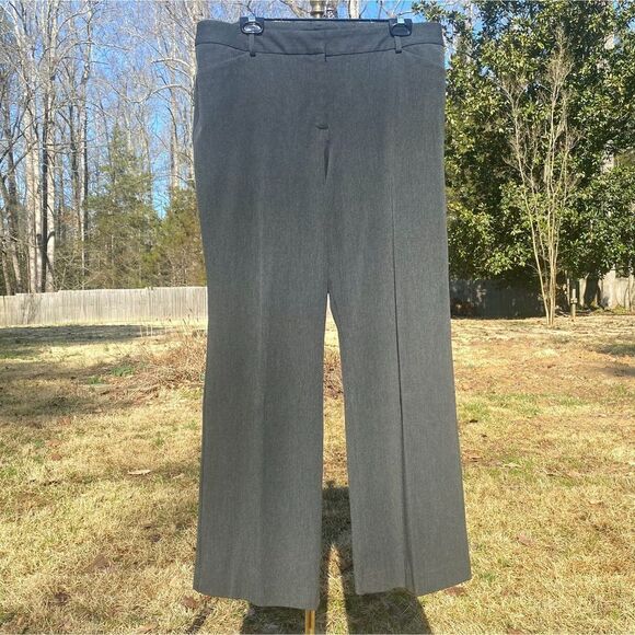 Talbots Dark Grey Twill Curvy Wide Leg Pleated Trousers - Picture 2 of 10